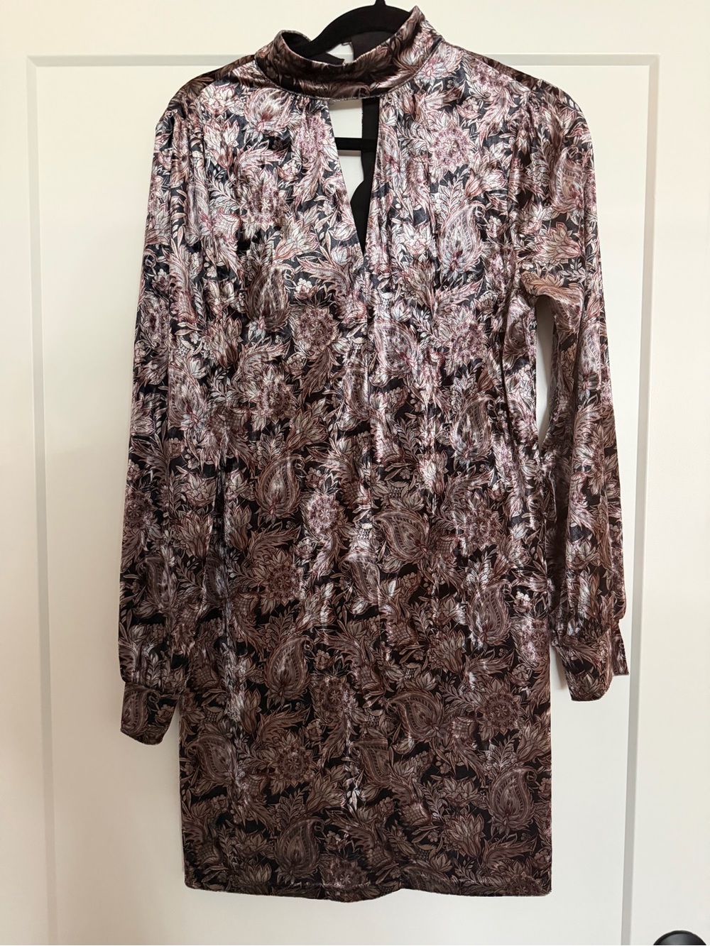 Brandy Melville Brown and Black Paisley Mock-Neck Long Sleeve Dress